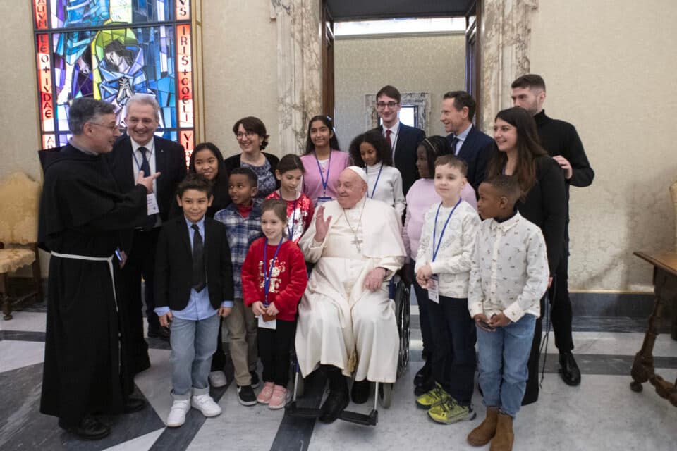 "Un nuovo testo dedicato ai bambini, una lettera o un’esortazione"